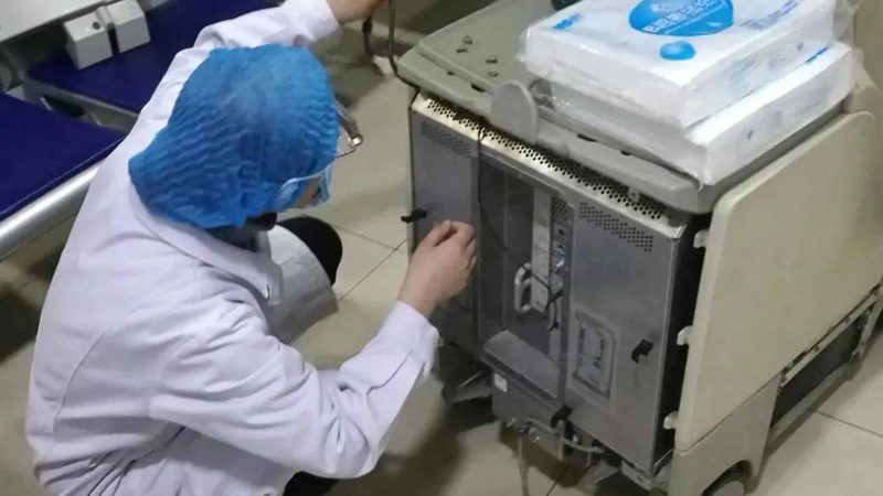 体外诊断试剂冷链运输车：参数解析与选型要点